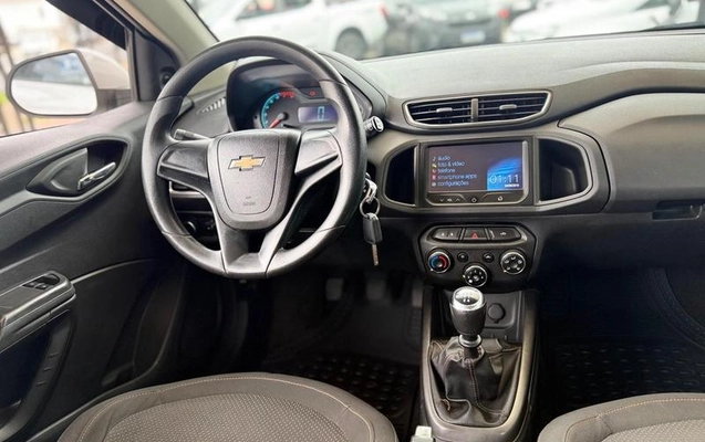imagem-https://www.socarrao.com.br/sc-vehicle-images-prod/4433000/1792772747545-8600255_9_B_76a52fba9c.jpeg