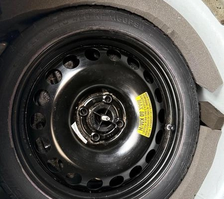 imagem-https://www.socarrao.com.br/sc-vehicle-images-prod/4433000/1792772747559-8600255_15_B_e208ff68a7.jpeg
