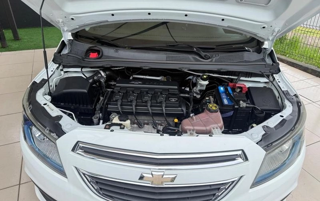 imagem-https://www.socarrao.com.br/sc-vehicle-images-prod/4433000/1792772747561-8600255_16_B_1c1450080e.jpeg