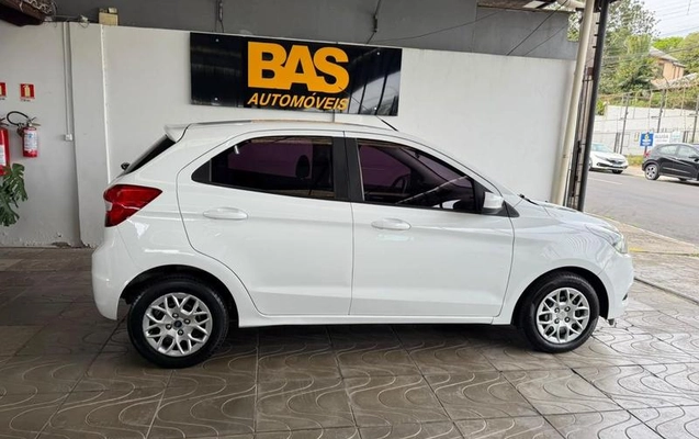 imagem-https://www.socarrao.com.br/sc-vehicle-images-prod/4433042/1792773665373-8596378_1_B_965a062226.jpeg