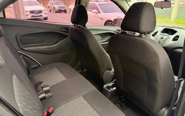 imagem-https://www.socarrao.com.br/sc-vehicle-images-prod/4433042/1792773665383-8596378_6_B_368b6cb384.jpeg