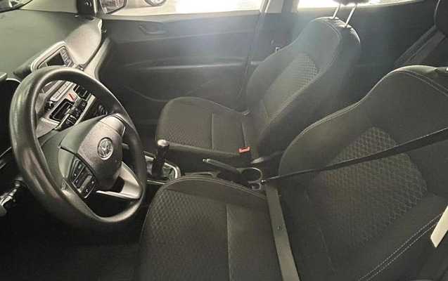 imagem-https://www.socarrao.com.br/sc-vehicle-images-prod/4433091/1792773139428-8600312_6_B_eba1b8b2cd.jpeg