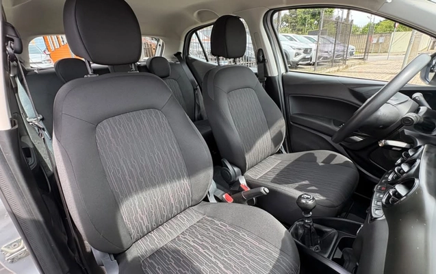 imagem-https://www.socarrao.com.br/sc-vehicle-images-prod/4433094/1792773213524-V2hhdHNBcHAgSW1hZ2UgMjAyNi0xMC0yMyBhdCAxMS40MS41MSAoMSkuanBlZw.jpeg