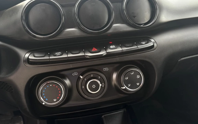 imagem-https://www.socarrao.com.br/sc-vehicle-images-prod/4433094/1792773213636-V2hhdHNBcHAgSW1hZ2UgMjAyNi0xMC0yMyBhdCAxMS40MS41MS5qcGVn.jpeg