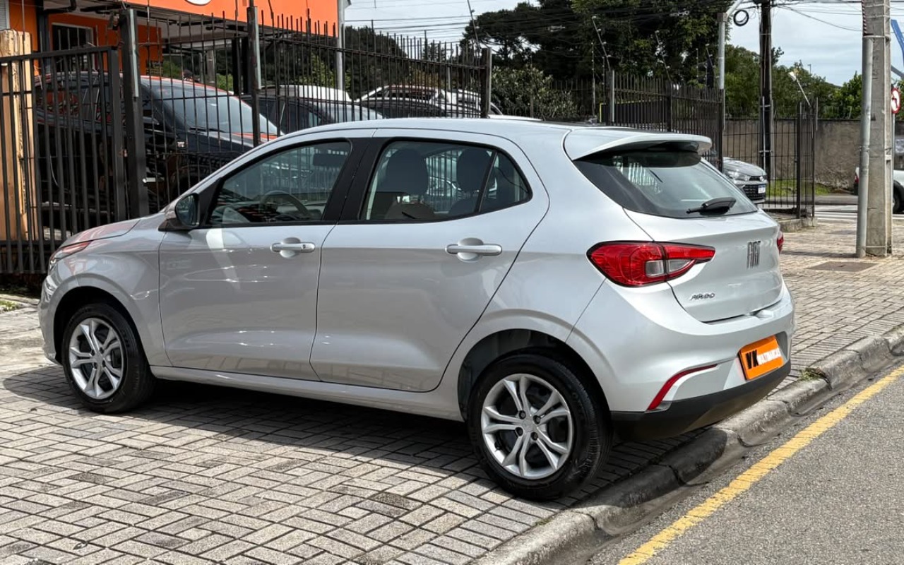 imagem-https://www.socarrao.com.br/sc-vehicle-images-prod/4433094/1792773213706-V2hhdHNBcHAgSW1hZ2UgMjAyNi0xMC0yMyBhdCAxMS40MS41MSAoNCkuanBlZw.jpeg