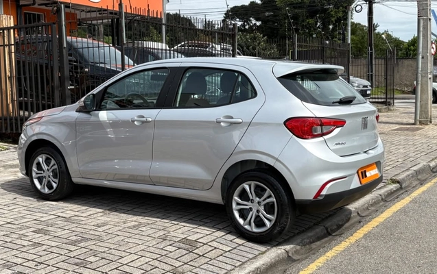 imagem-https://www.socarrao.com.br/sc-vehicle-images-prod/4433094/1792773213706-V2hhdHNBcHAgSW1hZ2UgMjAyNi0xMC0yMyBhdCAxMS40MS41MSAoNCkuanBlZw.jpeg