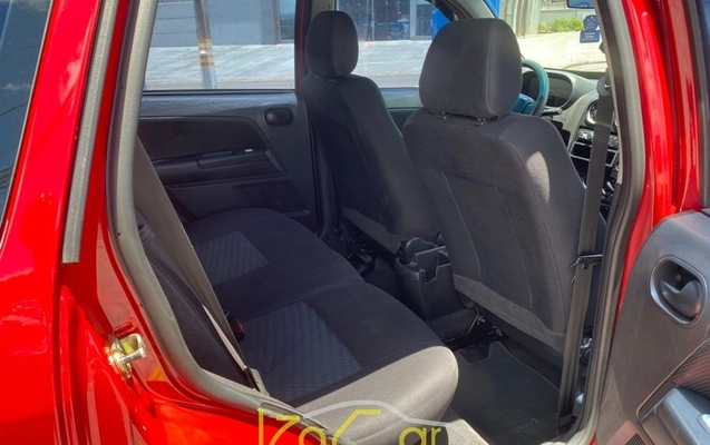 imagem-https://www.socarrao.com.br/sc-vehicle-images-prod/4433113/1792773471972-ALCAkHBhZL9QqpkGrhVbxCvxxVI3WGqS.jpg