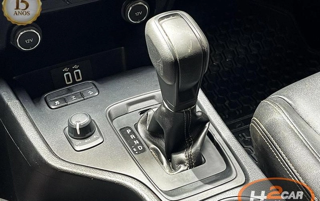 imagem-https://www.socarrao.com.br/sc-vehicle-images-prod/4433139/1792857130721-8511407_17_B_ed2c5e1fc2.jpeg