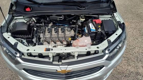 imagem-https://www.socarrao.com.br/sc-vehicle-images-prod/4433164/1792773716695-chevrolet-onix-1.0-mpfi-lt-8v-flex-4p-manual-wmimagem11045778111.jpg