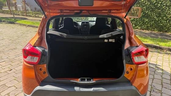 imagem-https://www.socarrao.com.br/sc-vehicle-images-prod/4433165/1792773717073-renault-kwid-1.0-12v-sce-flex-zen-manual-wmimagem16250235550.jpg