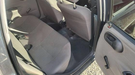 imagem-https://www.socarrao.com.br/sc-vehicle-images-prod/4433166/1792773718440-chevrolet-classic-1.0-mpfi-ls-8v-flex-4p-manual-wmimagem1508347431.jpg