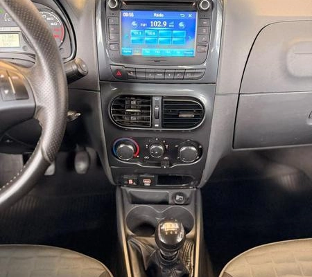 imagem-https://www.socarrao.com.br/sc-vehicle-images-prod/4433201/1792773986632-8482668_9_B_ec7d9e7fc3.jpeg