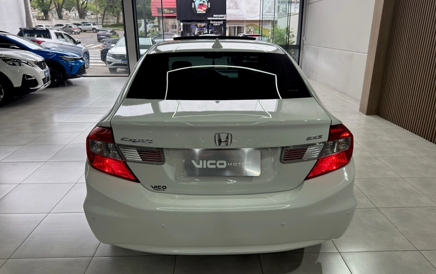 imagem-https://www.socarrao.com.br/sc-vehicle-images-prod/4433217/1792774301932-08608eae-5c8f-4139-ad25-4e649111f36a.jpeg