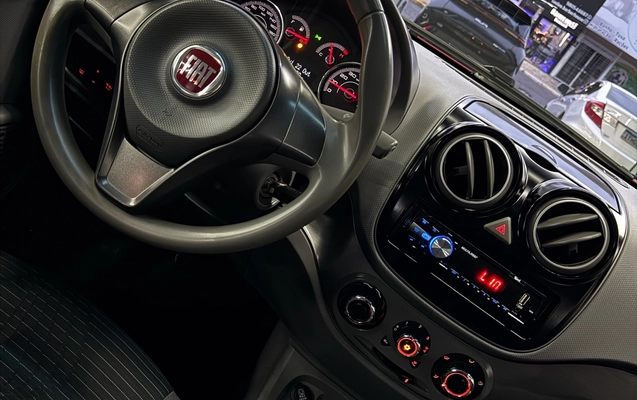imagem-https://www.socarrao.com.br/sc-vehicle-images-prod/4433227/1792774352866-4c6a3ece-b9a1-489f-b3e3-e55a4618bf0b.jpeg