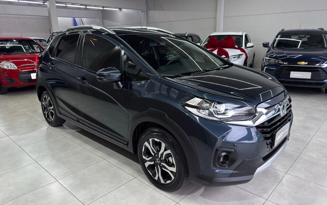 imagem-https://www.socarrao.com.br/sc-vehicle-images-prod/4433233/1792774426396-88054a4a-adb3-4d7d-96ae-d5e1cd588fb1.jpeg