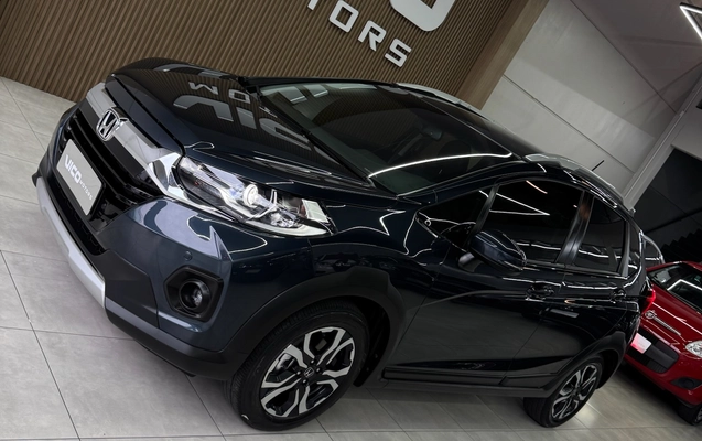 imagem-https://www.socarrao.com.br/sc-vehicle-images-prod/4433233/1792774426407-a9f3d8a0-c29c-4730-8213-f8ed686f7ecf.jpeg