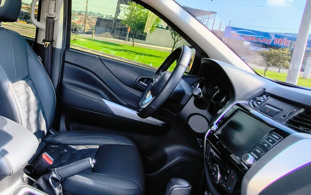 imagem-https://www.socarrao.com.br/sc-vehicle-images-prod/4433281/1792774686470-SU1HXzIwMjYwNTI3XzExMDAyNjczMl9IRFJ-Mi5qcGc.jpg