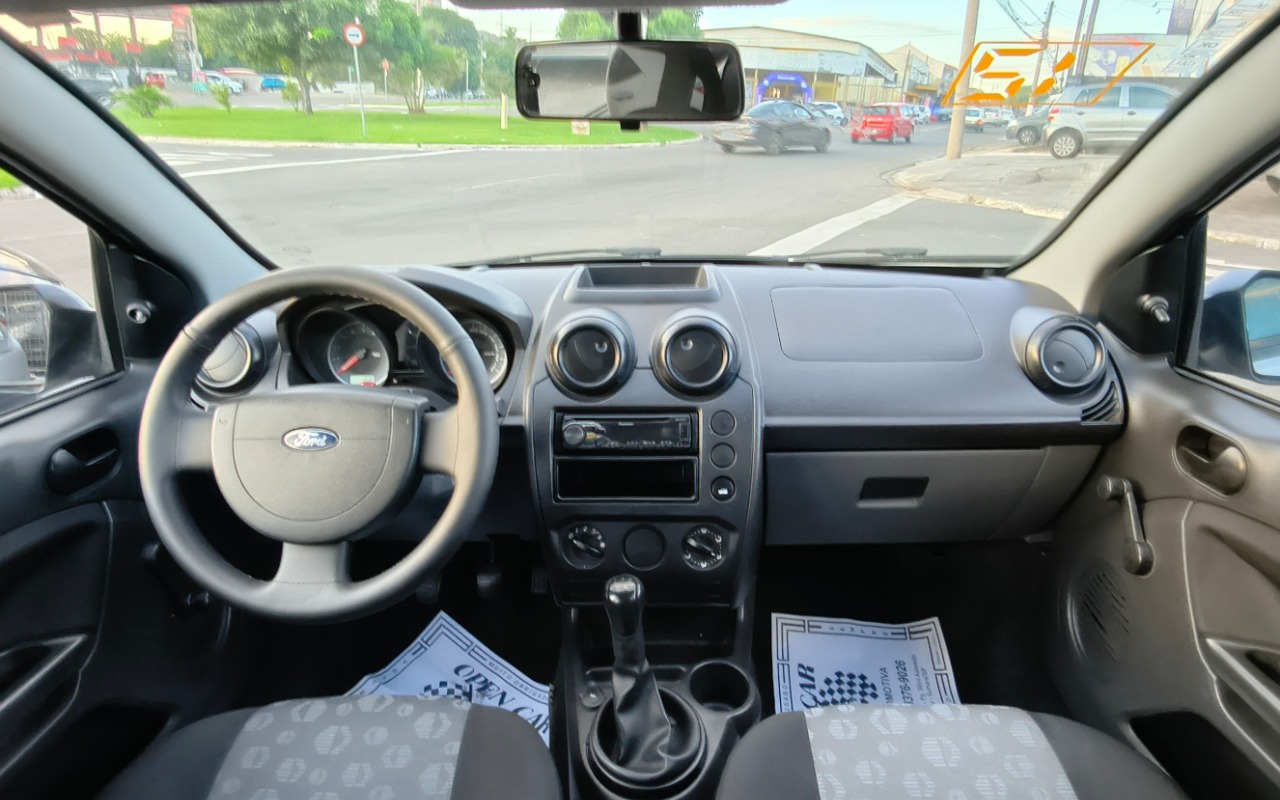 imagem-https://www.socarrao.com.br/sc-vehicle-images-prod/4433305/1792774854977-SU1HXzIwMjYwNTI3XzE3MDk0OTkyMF9IRFJ-Mi5qcGc.jpg
