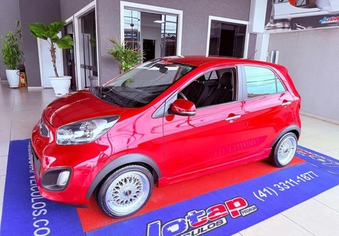 Kia Picanto 2012 Vermelho — foto 1 de 3