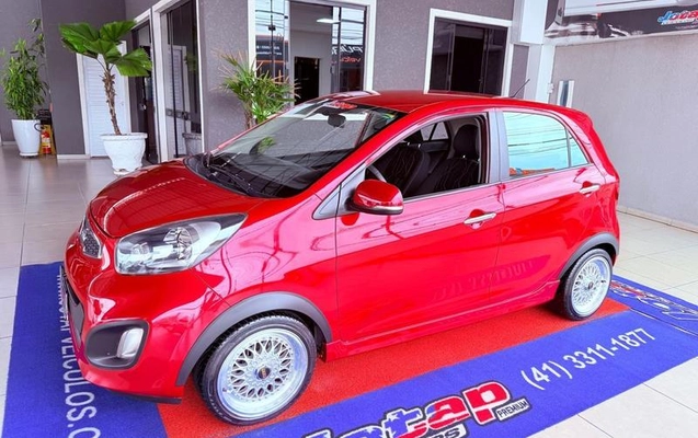imagem-https://www.socarrao.com.br/sc-vehicle-images-prod/4433308/1792775417699-8563349_4_B_5236f6d56c.jpeg