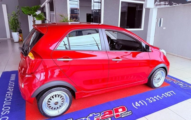 imagem-https://www.socarrao.com.br/sc-vehicle-images-prod/4433308/1792775417706-8563349_8_B_a548cf10a6.jpeg