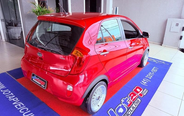 imagem-https://www.socarrao.com.br/sc-vehicle-images-prod/4433308/1792775417727-8563349_6_B_db9ee42ab8.jpeg