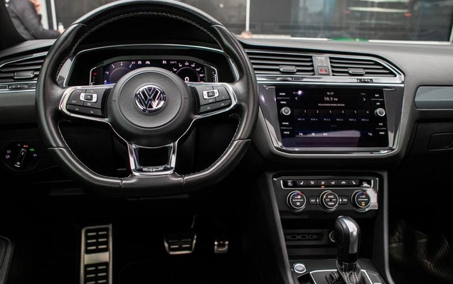 imagem-https://www.socarrao.com.br/sc-vehicle-images-prod/4433329/1792858608783-8600481_5_B_6fd3c550a0.jpeg