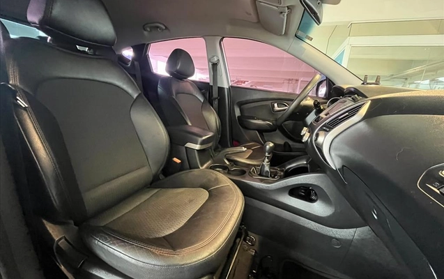 imagem-https://www.socarrao.com.br/sc-vehicle-images-prod/4433402/1792775677342-6f987c17-f270-420f-9c53-5cba8184111b20261023134352.jpeg