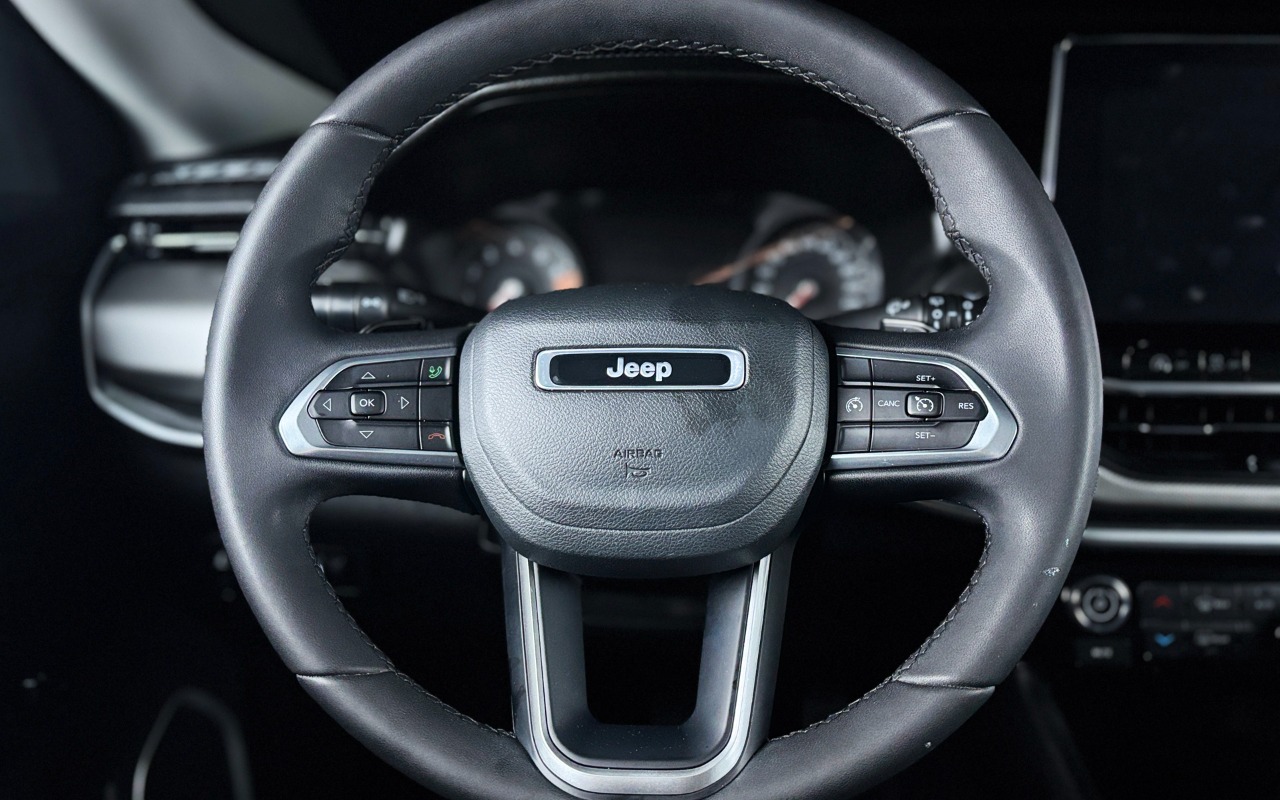 imagem-https://www.socarrao.com.br/sc-vehicle-images-prod/4433427/1792775799097-MDEyLmpwZw.jpg