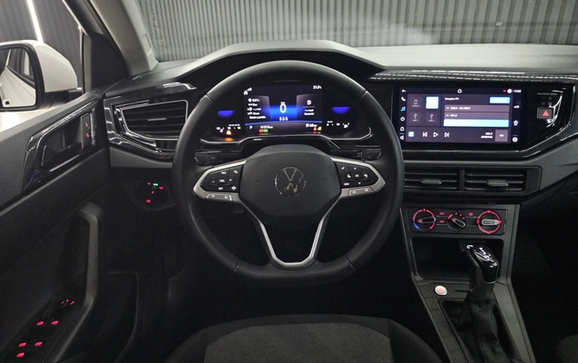 imagem-https://www.socarrao.com.br/sc-vehicle-images-prod/4433439/1792775997510-003_9e00a95020f196617c2bfc550a61bdee.jpg