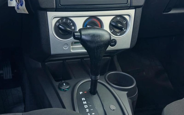 imagem-https://www.socarrao.com.br/sc-vehicle-images-prod/4433441/1792776057293-8546939_18_B_2e6b8833e1.jpeg