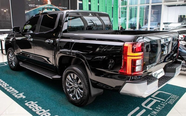 imagem-https://www.socarrao.com.br/sc-vehicle-images-prod/4433474/1792858621107-8600583_9_B_5064d2eb7d.jpeg