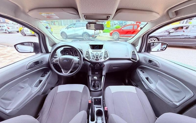 imagem-https://www.socarrao.com.br/sc-vehicle-images-prod/4433486/1792776399045-8572639_0_B_1222390c67.jpeg