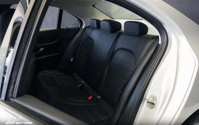imagem-https://www.socarrao.com.br/sc-vehicle-images-prod/4433573/1792777176990-8600620_9_B_1c5f9b727b.jpeg