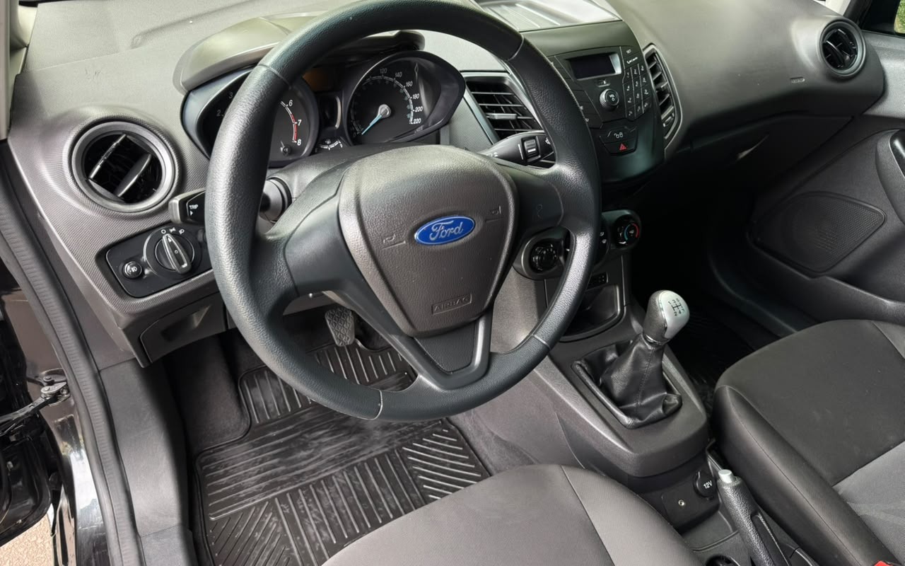 imagem-https://www.socarrao.com.br/sc-vehicle-images-prod/4433647/1792777710556-V2hhdHNBcHAgSW1hZ2UgMjAyNi0xMC0yMyBhdCAxMy40Mi4xOSAoMSkuanBlZw.jpeg
