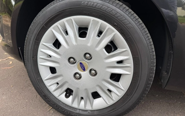 imagem-https://www.socarrao.com.br/sc-vehicle-images-prod/4433647/1792777711306-V2hhdHNBcHAgSW1hZ2UgMjAyNi0xMC0yMyBhdCAxMy40Mi4yMCAoMikuanBlZw.jpeg