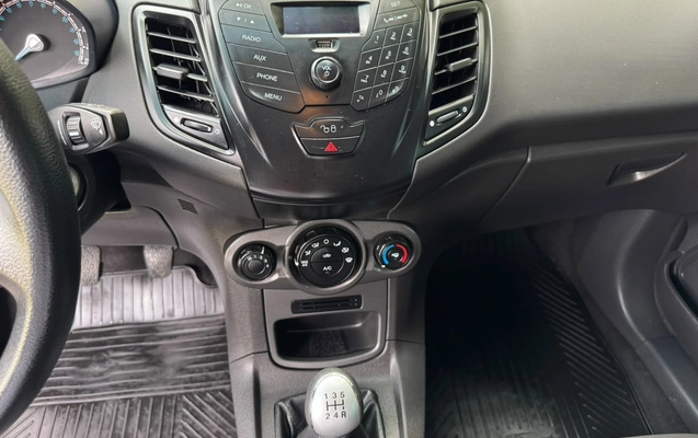 imagem-https://www.socarrao.com.br/sc-vehicle-images-prod/4433647/1792777711613-V2hhdHNBcHAgSW1hZ2UgMjAyNi0xMC0yMyBhdCAxMy40Mi4yMCAoNCkuanBlZw.jpeg