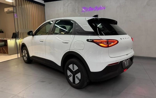 imagem-https://www.socarrao.com.br/sc-vehicle-images-prod/4433648/1792777710650-8600237_9_B_0b35ecf91f.jpeg
