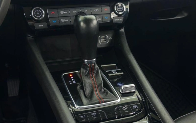 imagem-https://www.socarrao.com.br/sc-vehicle-images-prod/4433697/1792778169238-8581361_18_B_ce28b8e712.jpeg