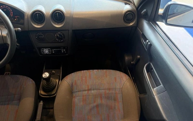imagem-https://www.socarrao.com.br/sc-vehicle-images-prod/4433763/1792778677912-8518116_11_B_b27d782019.jpeg
