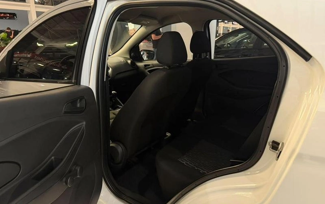 imagem-https://www.socarrao.com.br/sc-vehicle-images-prod/4433799/1792778994014-8549497_1_B_7e5dfc002b.jpeg