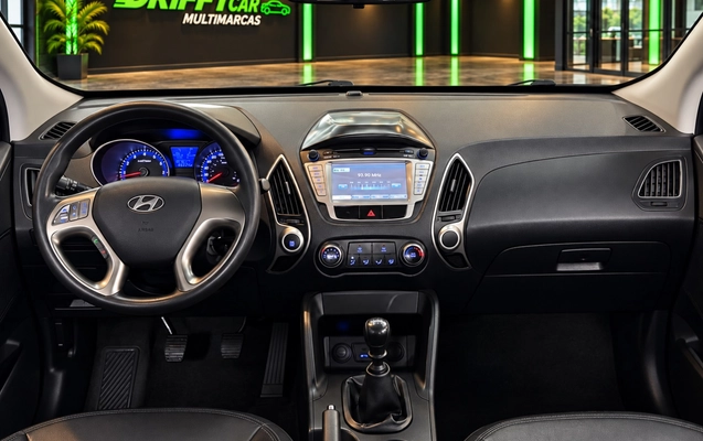 imagem-https://www.socarrao.com.br/sc-vehicle-images-prod/4433821/1792779094816-8_122319.jpg