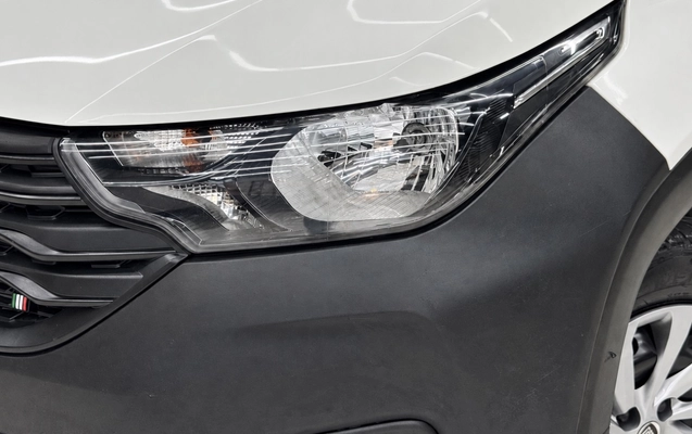 imagem-https://www.socarrao.com.br/sc-vehicle-images-prod/4433822/1792779094831-3_110655.jpg