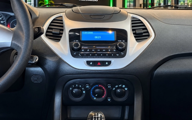 imagem-https://www.socarrao.com.br/sc-vehicle-images-prod/4433826/1792779097160-16_122038.jpg