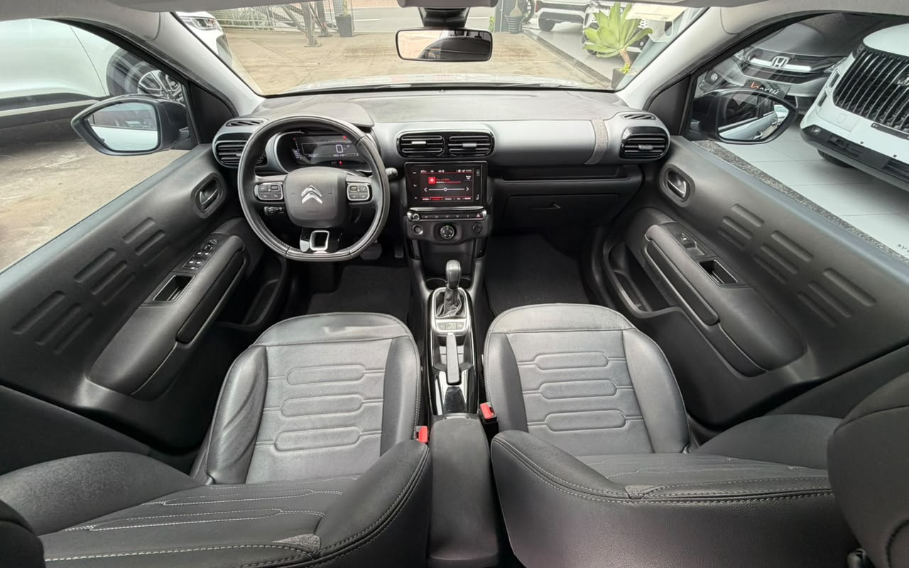 imagem-https://www.socarrao.com.br/sc-vehicle-images-prod/4433840/1792779643277-V2hhdHNBcHAgSW1hZ2UgMjAyNi0xMC0yMyBhdCAxNC4zMC4wMiAoMikuanBlZw.jpeg