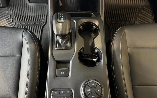 imagem-https://www.socarrao.com.br/sc-vehicle-images-prod/4433885/1792785994069-vehicle_image_1792785726_d75864a06d526f073c0317893a7bc1cd.jpeg