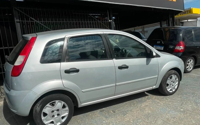 imagem-https://www.socarrao.com.br/sc-vehicle-images-prod/4433896/1792779586203-Rmllc3RhIDcuanBlZw.jpeg