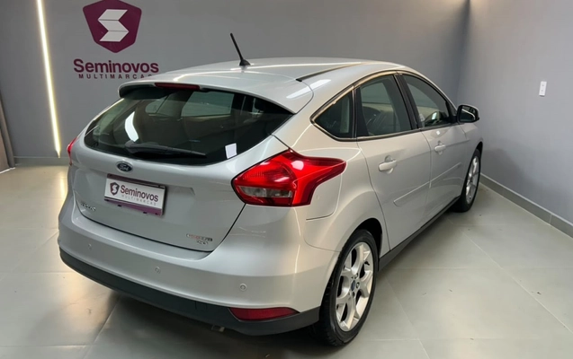imagem-https://www.socarrao.com.br/sc-vehicle-images-prod/4433910/1792779751556-12_032148.jpg