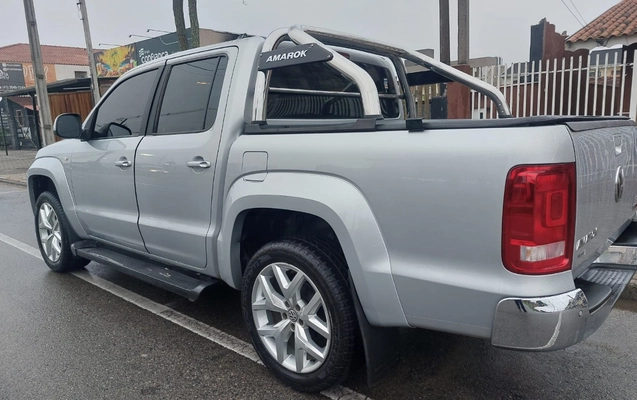 imagem-https://www.socarrao.com.br/sc-vehicle-images-prod/4433950/1792780004666-QW1hcm9rICg1KS5qcGVn.jpeg