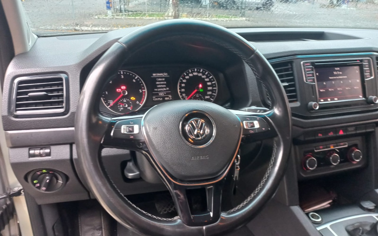 imagem-https://www.socarrao.com.br/sc-vehicle-images-prod/4433950/1792780005575-QW1hcm9rICgyMykuanBlZw.jpeg